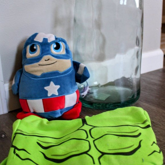 Marvel Captain America and Hulk Sweatshirts + Plush Hoodie - Picture 2 of 4